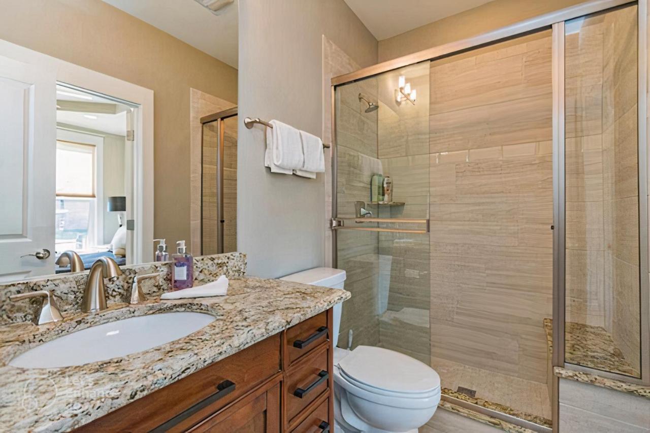 Glitz & Guitars I Stylish 3Br With Rooftop Hot Tub In East Nashville Kültér fotó